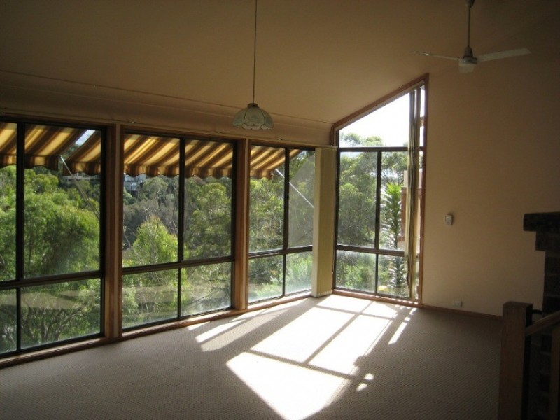 58 Carinya Road, Picnic Point NSW 2213