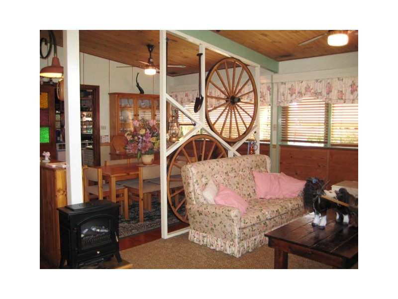 8 Kenneth Avenue, Panania NSW 2213