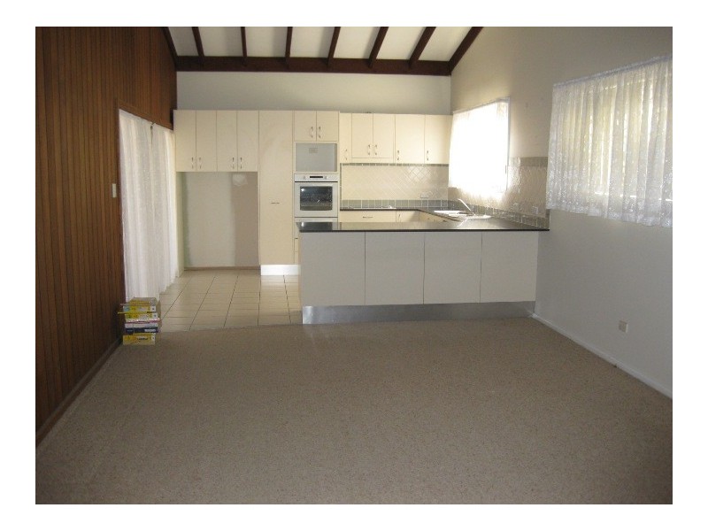 5 Ogilvie Street, East Hills NSW 2213