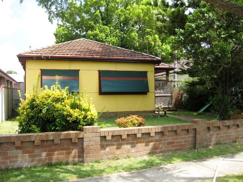220 The River Road, Revesby NSW 2212