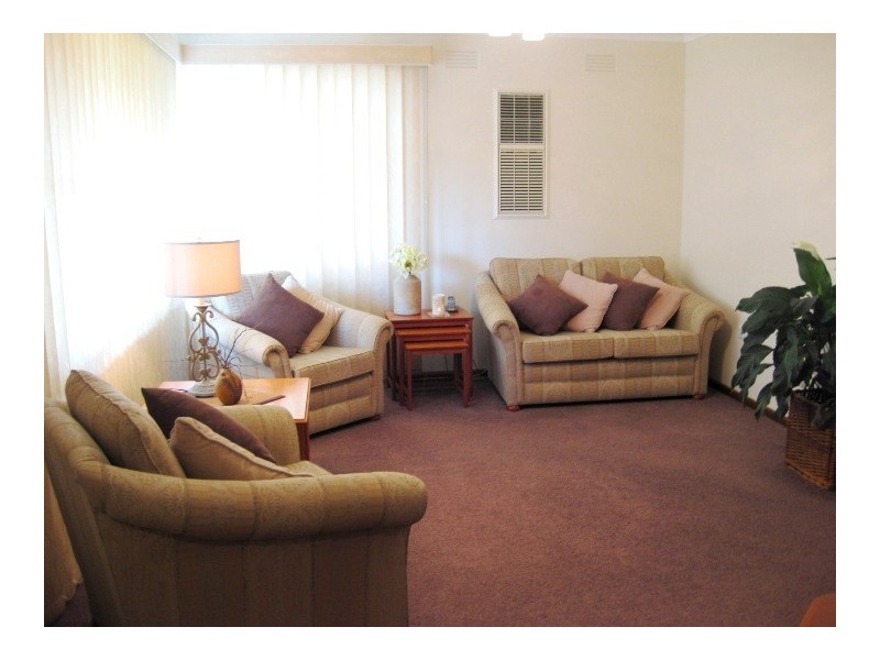 21 Austin Boulevarde, Picnic Point NSW 2213