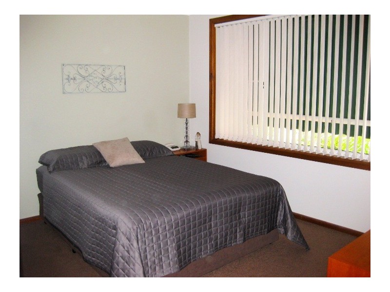 21 Austin Boulevarde, Picnic Point NSW 2213