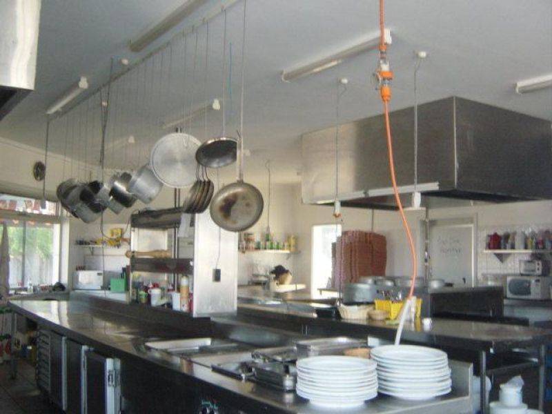 114 Arun Drive, Arundel QLD 4214