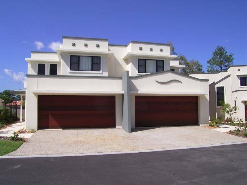 368 Pine Ridge Road, Coombabah QLD 4216