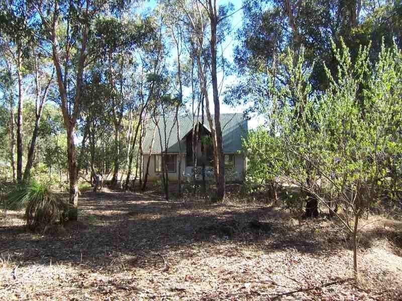 20 Gregory Street, Dinninup WA 6244