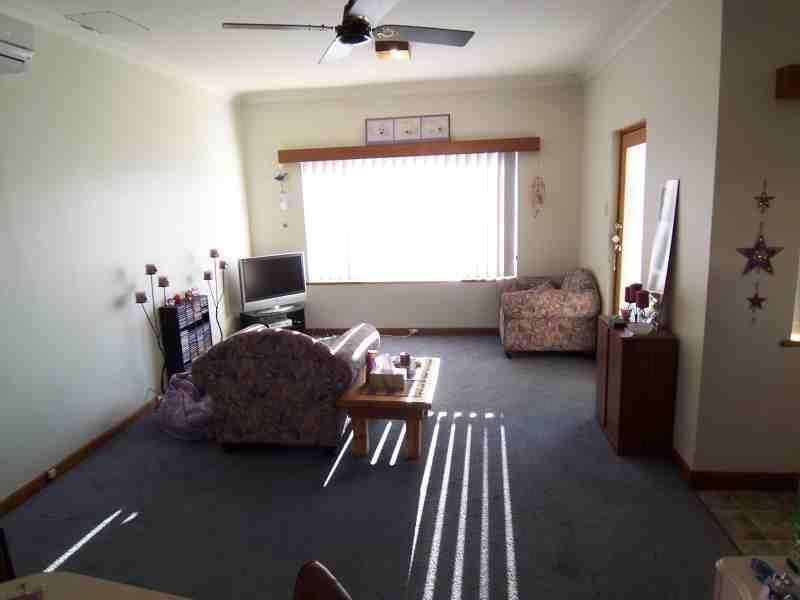 30 Beaufort Street, Katanning WA 6317