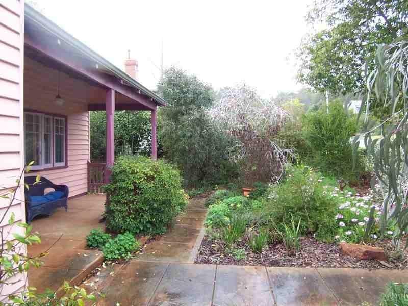 Rowley Street, Bridgetown WA 6255