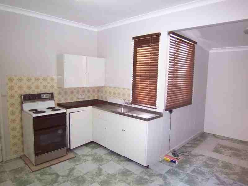 12 Cowley Street, Boyup Brook WA 6244