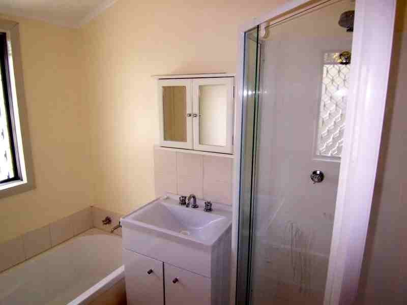 12 Cowley Street, Boyup Brook WA 6244