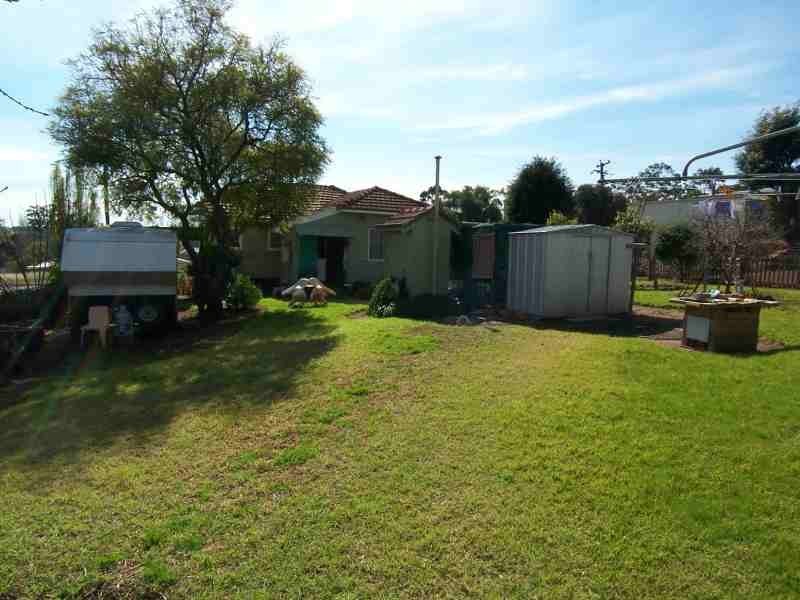 21 Cowley Street, Boyup Brook WA 6244