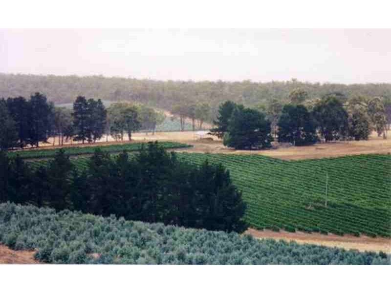 1829 Cranbrook Rd, Boyup Brook WA 6244