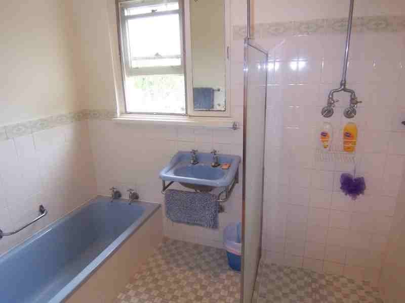 10 Robinson Avenue, Boyup Brook WA 6244