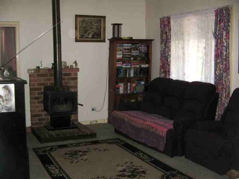 17 Inglis Street, Boyup Brook WA 6244