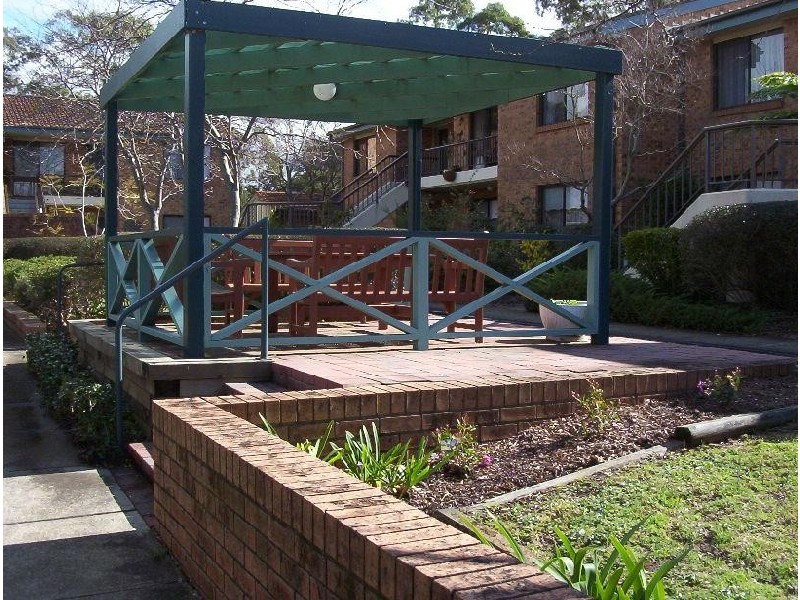 Glenaeon Avenue, Belrose NSW 2085