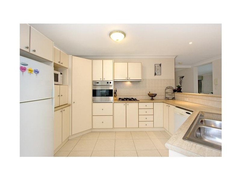 31 Brampton Drive, Beaumont Hills NSW 2155