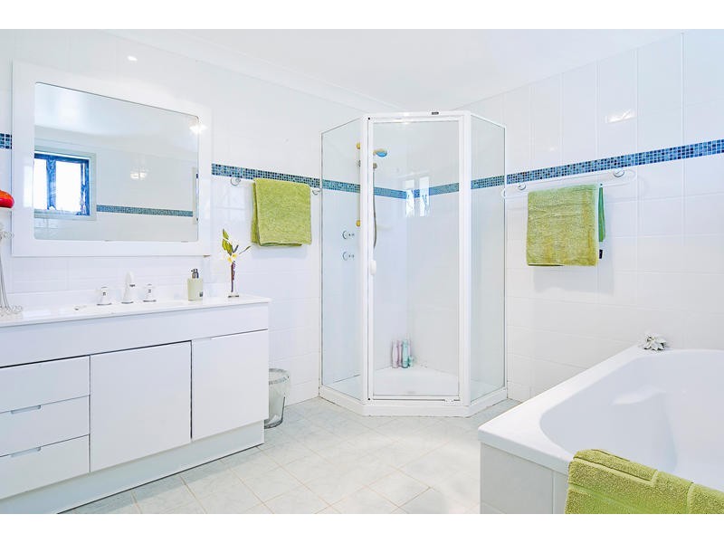 26 Karalta Crescent, Belrose NSW 2085