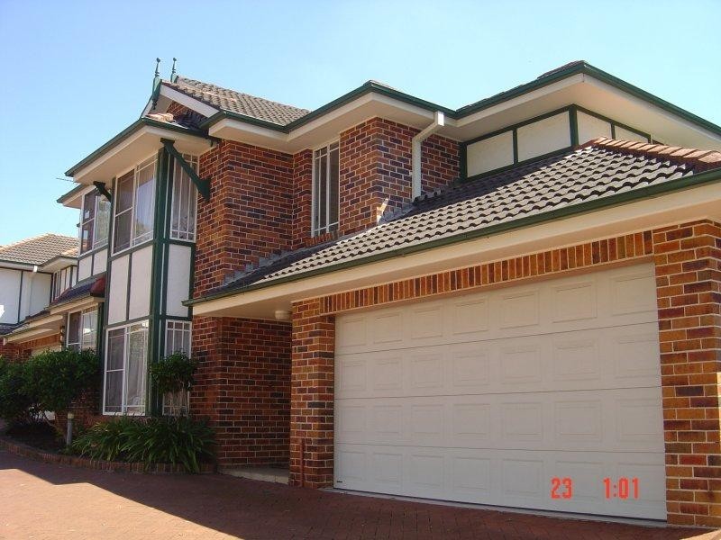 Francis Street, Castle Hill NSW 2154