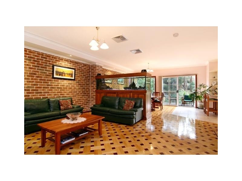 2/150-158 North West Arm Rd, Grays Point NSW 2232