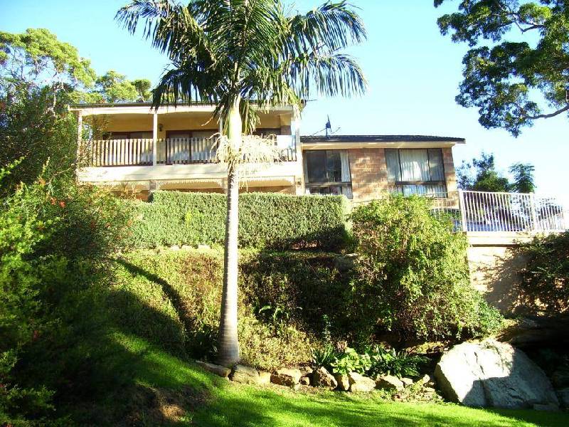 The Crescent, Helensburgh NSW 2508