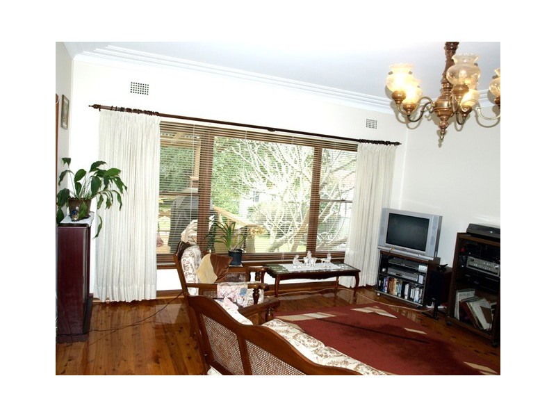 25 Clifford Road, Miranda NSW 2228