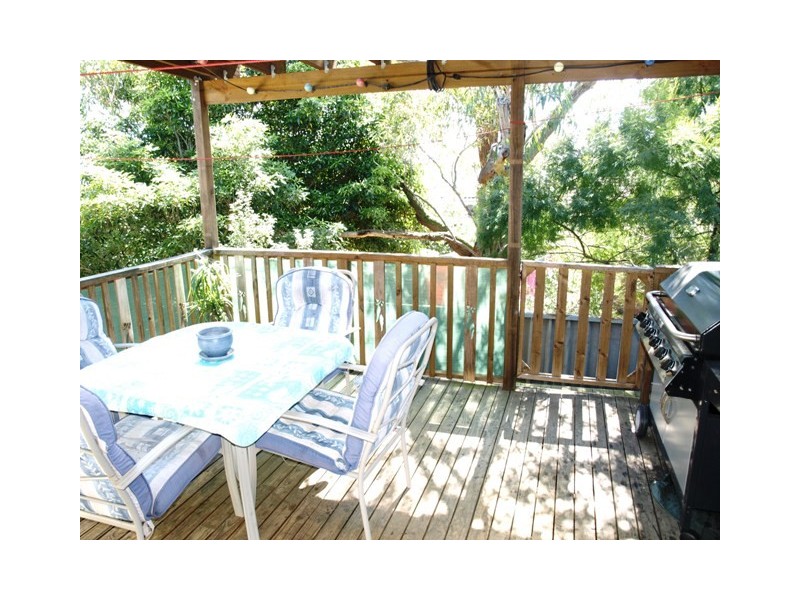 14 Blue Bell Place, Heathcote NSW 2233