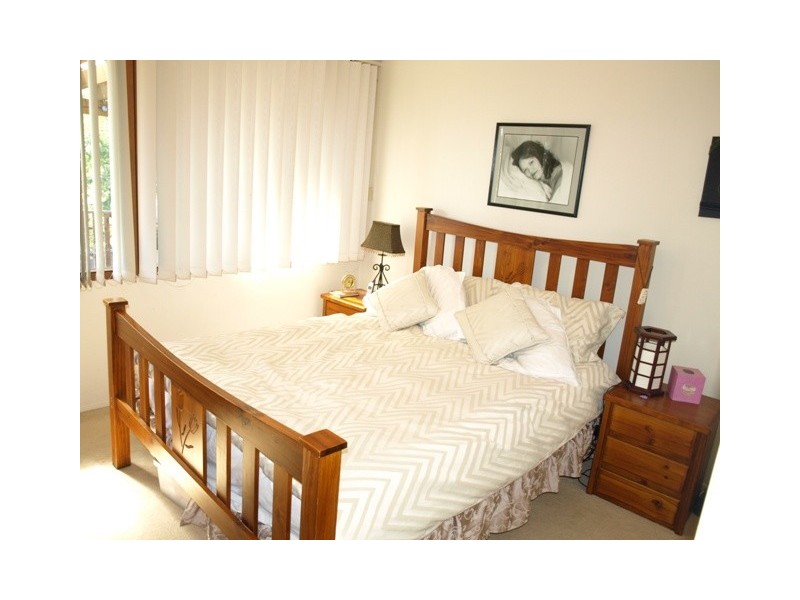 14 Blue Bell Place, Heathcote NSW 2233