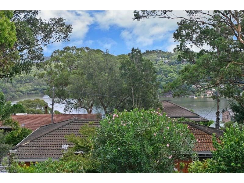 69 Woronora Crescent, Como NSW 2226