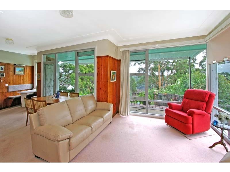 69 Woronora Crescent, Como NSW 2226