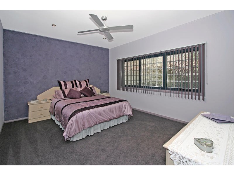 11 Serpentine Rd, Gymea Bay NSW 2227