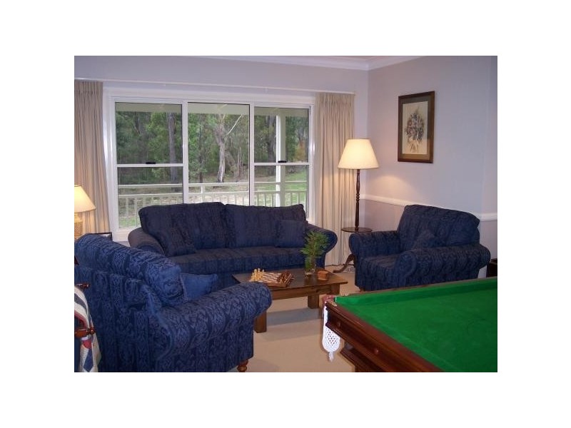 6 Wattle Ridge Road, Hill Top NSW 2575