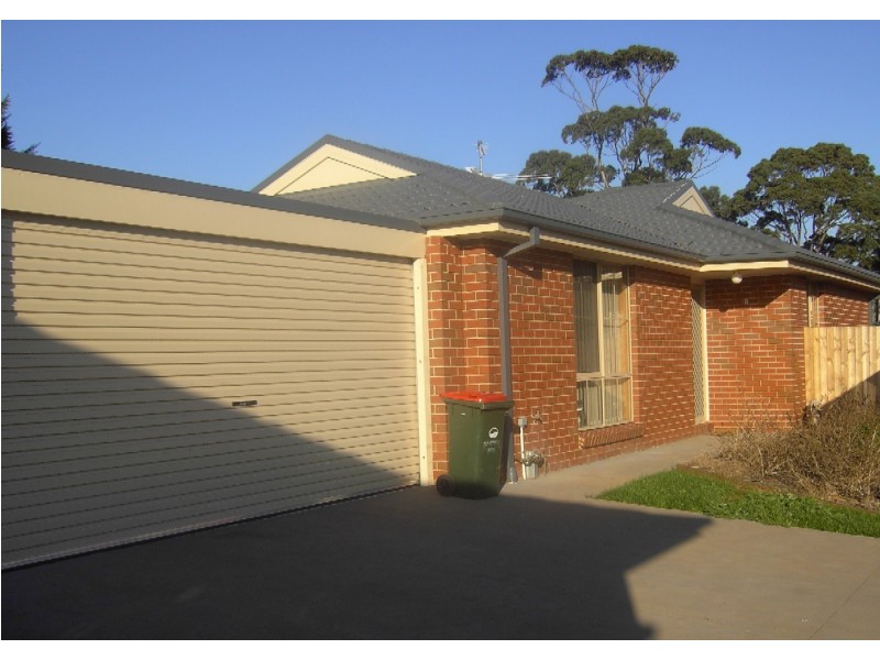 7 Hillside Circuit, Drouin VIC 3818