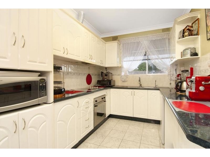 8/48-52 Hill Street, Marrickville NSW 2204