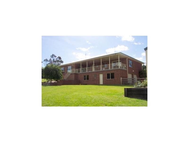 42 Jenanter Drive, Kangaroo Valley NSW 2577