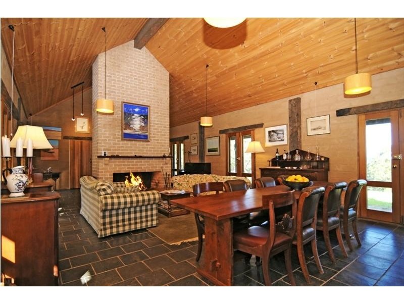 1336 Mount Scanzi Road, Kangaroo Valley NSW 2577