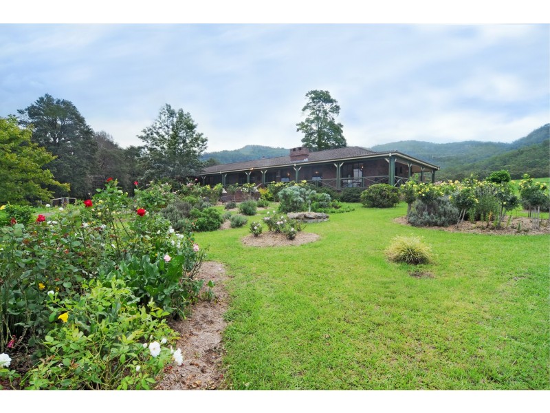 120 Bendeela Road, Kangaroo Valley NSW 2577