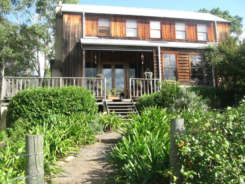 16 Brooks Lane, Kangaroo Valley NSW 2577