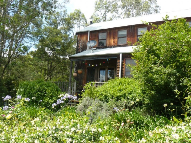 16 Brooks Lane, Kangaroo Valley NSW 2577