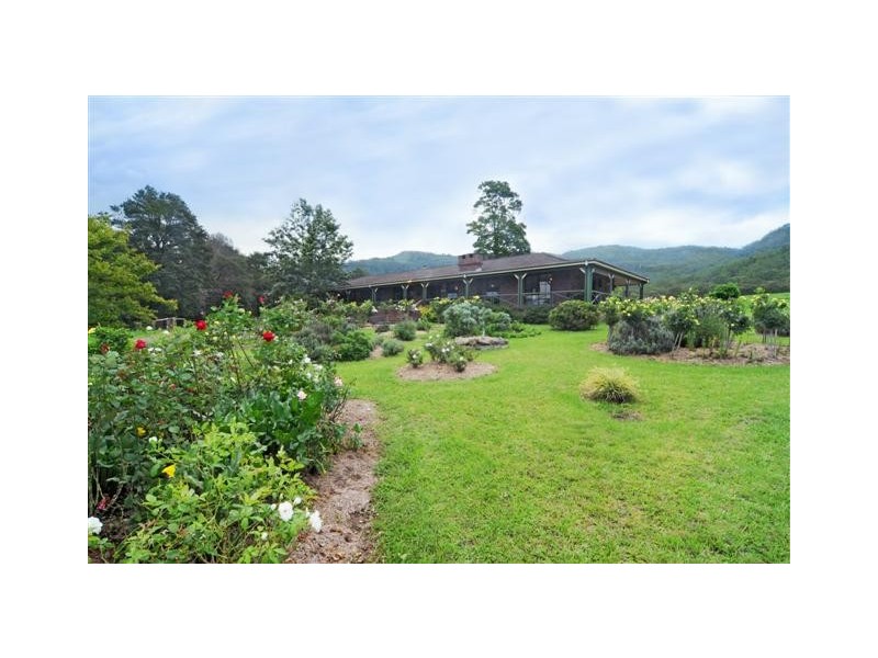 120 Bendeela Road, Kangaroo Valley NSW 2577