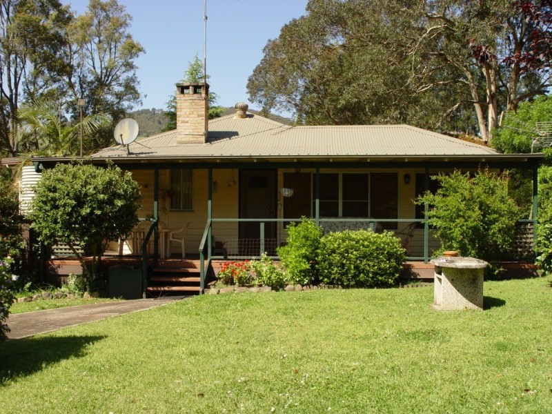 35 Moss Vale Road, Kangaroo Valley NSW 2577