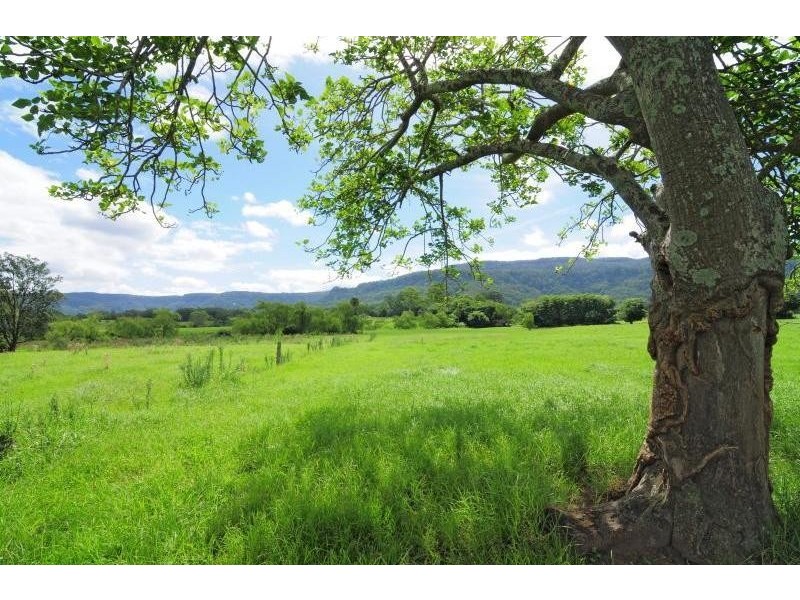 98 Main Road, Cambewarra NSW 2540