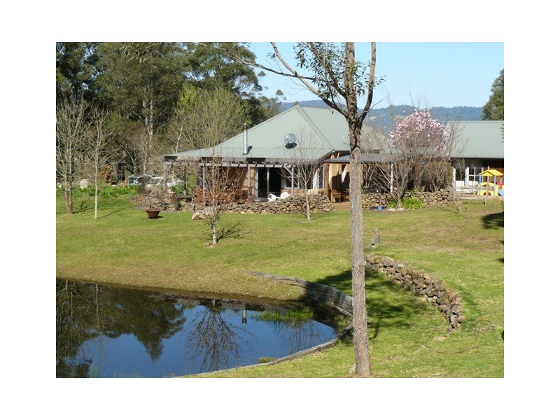 103 Mackays Road, Kangaroo Valley NSW 2577