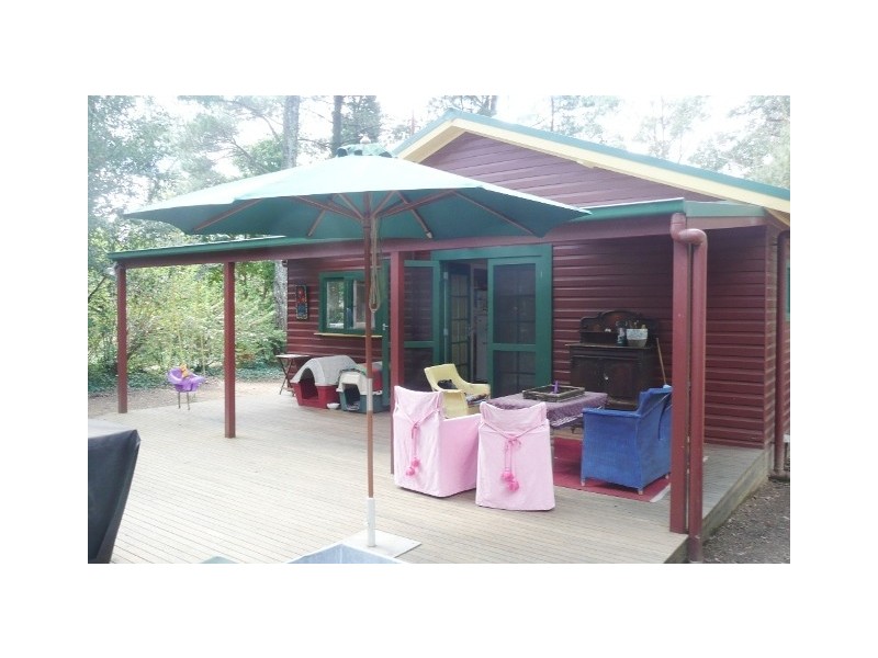 8 Gwen Road, Fitzroy Falls NSW 2577