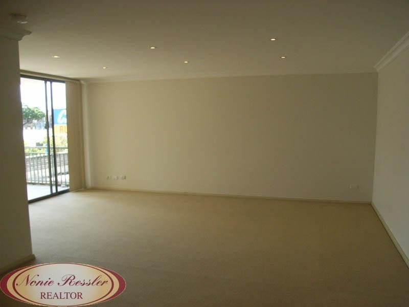 23/52-54 President Ave, Caringbah NSW 2229