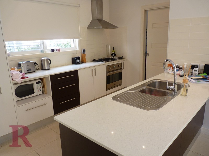 2/17 Jacaranda Road, Caringbah South NSW 2229