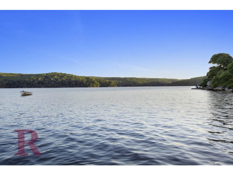 6 Kamira Road, Lilli Pilli NSW 2229