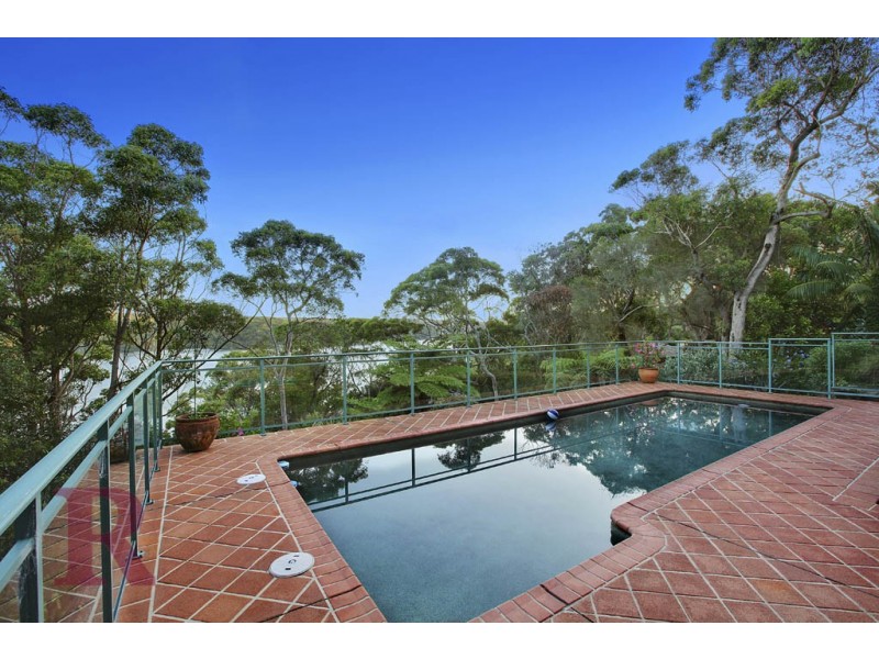 6 Kamira Road, Lilli Pilli NSW 2229