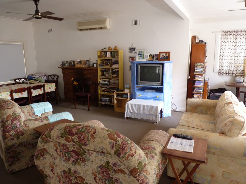 187 Caringbah Road, Caringbah South NSW 2229