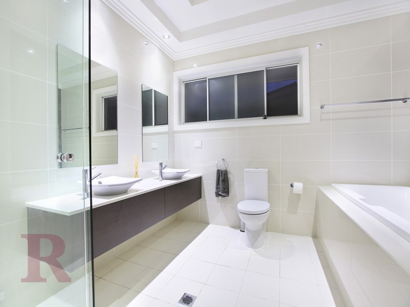 Lilli Pilli NSW 2229