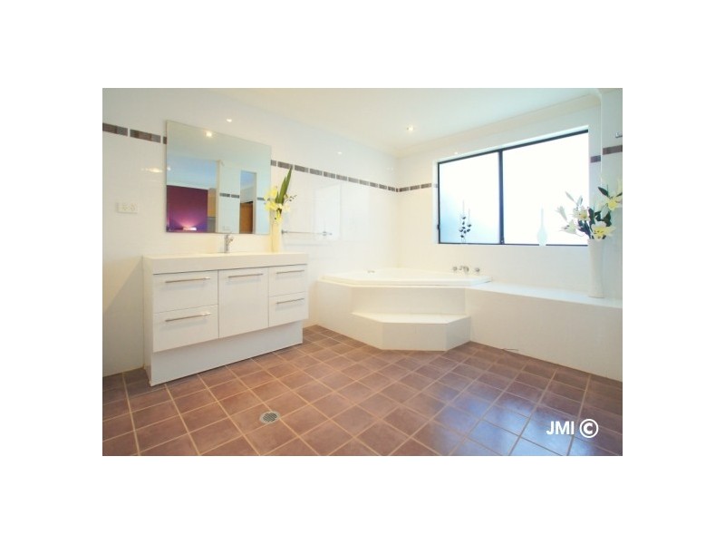 577 Henry Lawson Drive, East Hills NSW 2213