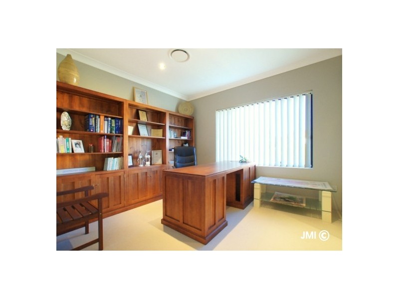 577 Henry Lawson Drive, East Hills NSW 2213